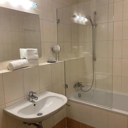 Almlodge 아파트 플라차우